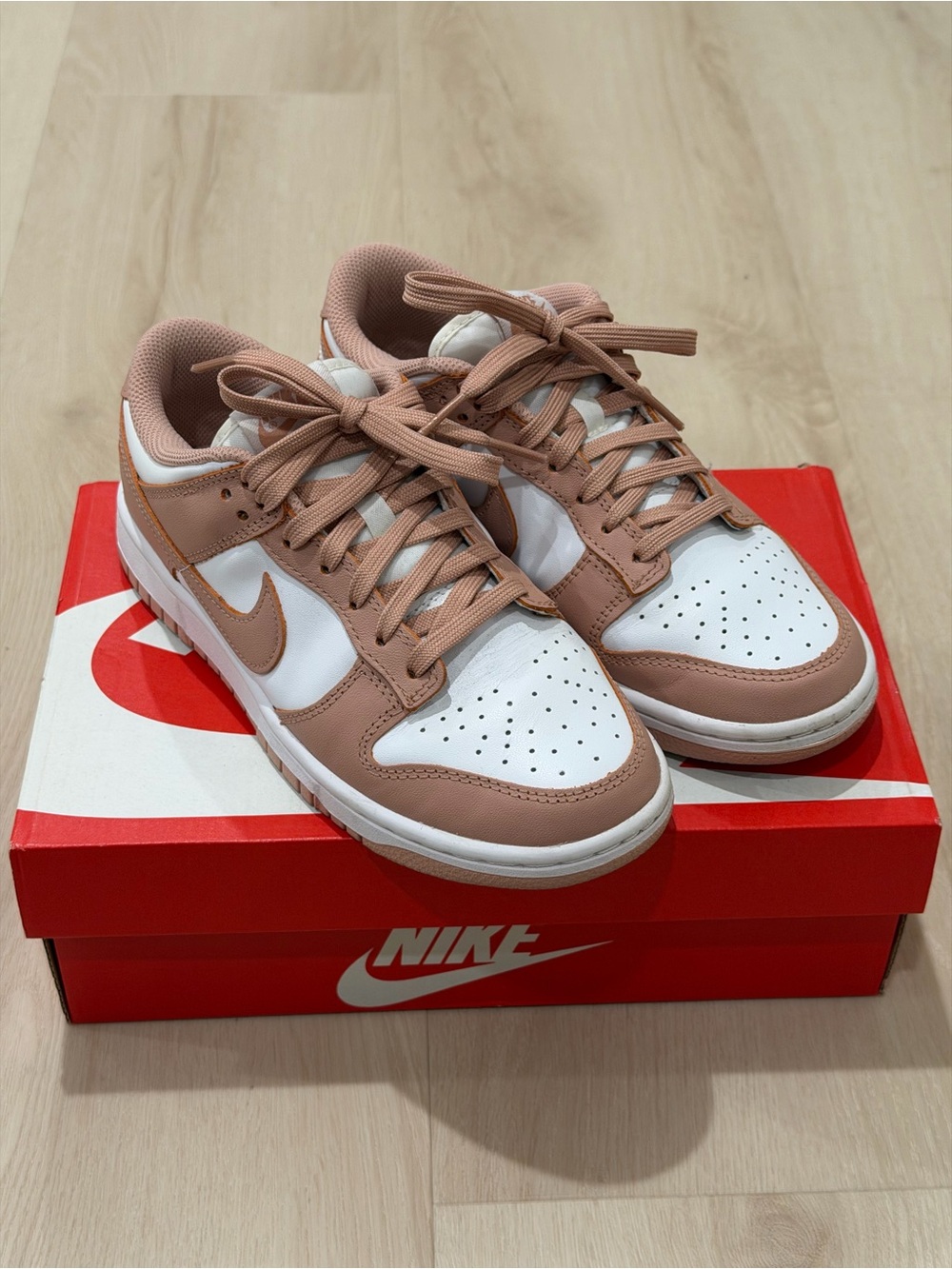 Nike - Dunk Low “Rose Whisper”